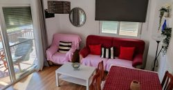 Fantastico apartamento en la playa de El Perellonet, totalmente reformado y situado en la entreplanta.