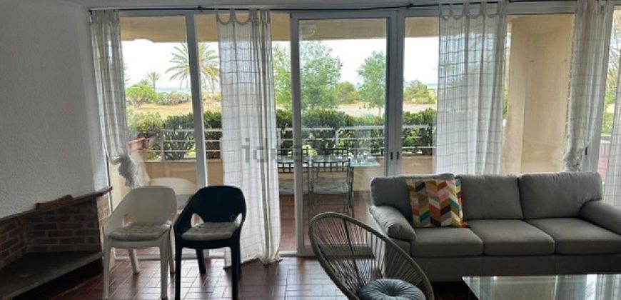 Descubre tu nuevo hogar en Valencia frente al mar
