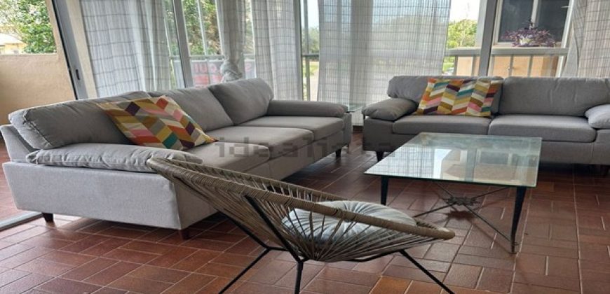 Descubre tu nuevo hogar en Valencia frente al mar
