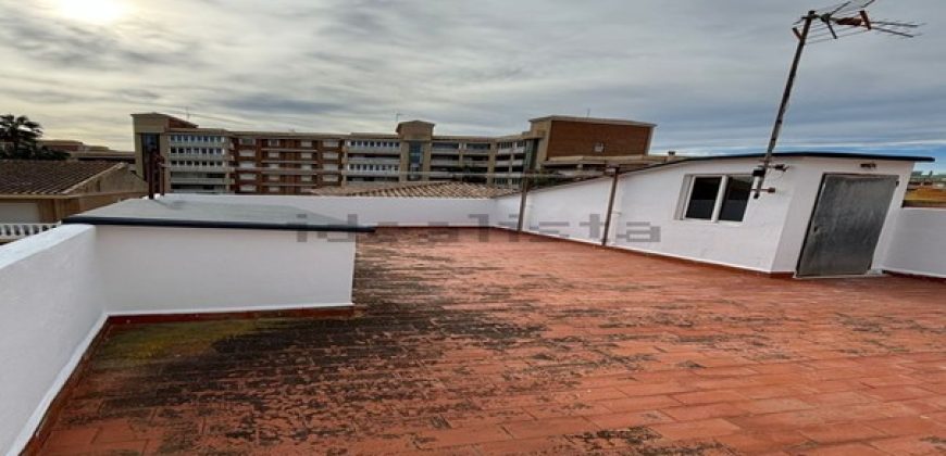 Maravilloso chalet independiente en la playa de El Perelló