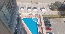 Descubre este maravilloso apartamento ubicado en la 9ª planta, con impresionantes vistas al mar y al castillo de Cullera