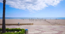 Descubre este maravilloso apartamento ubicado en la 9ª planta, con impresionantes vistas al mar y al castillo de Cullera
