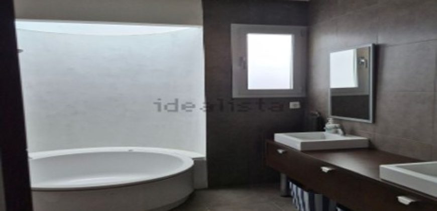 Espectacular chalet ubicado en la zona del Faro de Cullera