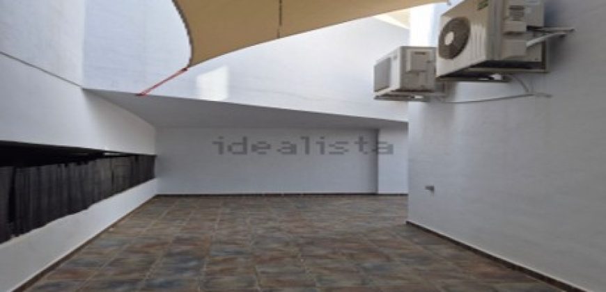 Espectacular chalet ubicado en la zona del Faro de Cullera