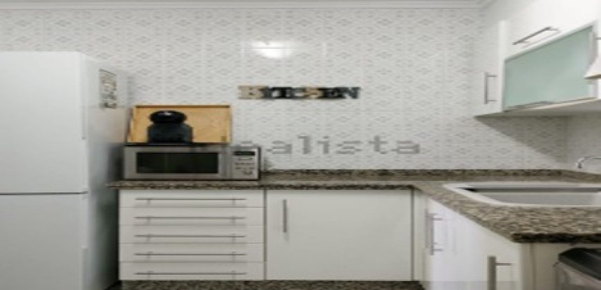 Espectacular piso ubicado en la 7ª planta con vistas privilegiadas al mar que te enamorará desde el primer momento
