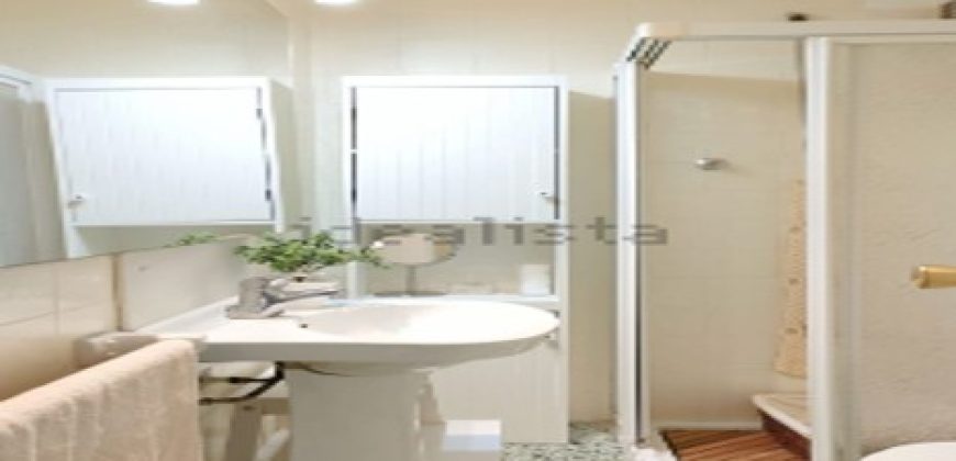 Espectacular piso ubicado en la 7ª planta con vistas privilegiadas al mar que te enamorará desde el primer momento
