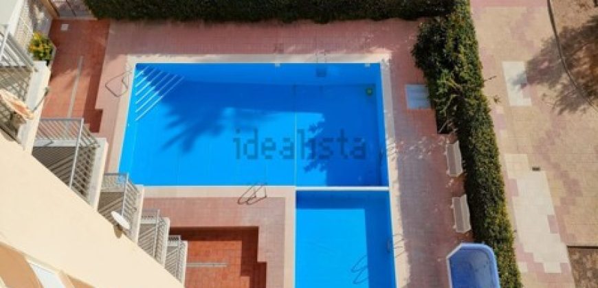 Espectacular piso ubicado en la 7ª planta con vistas privilegiadas al mar que te enamorará desde el primer momento