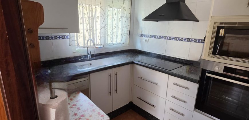 Maravilloso chalé adosado convertido en dos viviendas y totalmente reformado en el Mareny de Barraquetes