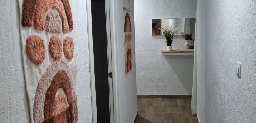 Maravilloso chalé adosado convertido en dos viviendas y totalmente reformado en el Mareny de Barraquetes