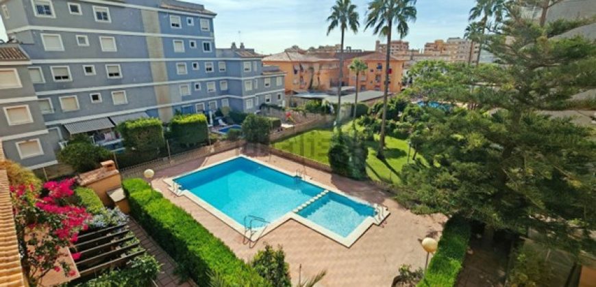 Espectacular y luminoso apartamento, situado en la 3ª planta