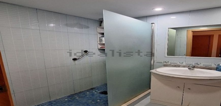 Espectacular apartamento en el mareny blau a escasos metros de la playa y