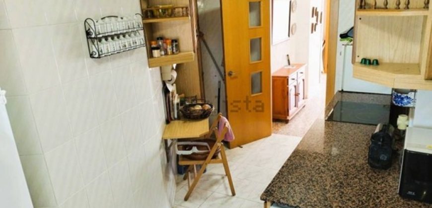 Sensacional apartamento en primerísima linea de 129m²situado en la planta 20 y ubicado en la playa de El Perellonet