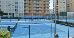 Espectacular apartamento en el mareny blau a escasos metros de la playa y