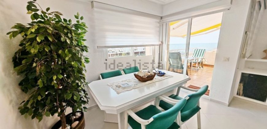 Maravillos apartamento de 2 habitaciones Primera Línea en El Perellonet