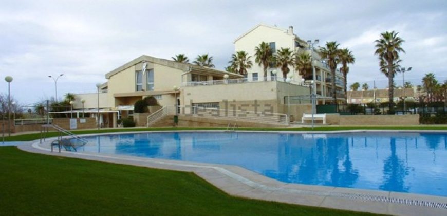 Maravillos apartamento de 2 habitaciones Primera Línea en El Perellonet