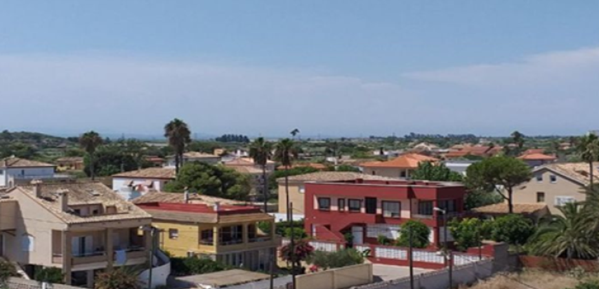 Espectacular ático en la playa del dossel con vistas fabulosas del mar