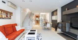 Fantástico Chalet pareado en la playa de San Antonio. La vivienda tiene 4 plantas