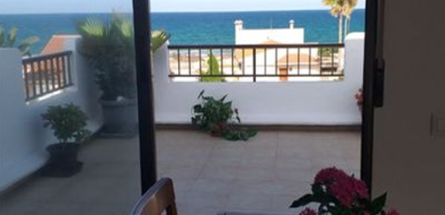 Espectacular ático en la playa del dossel con vistas fabulosas del mar