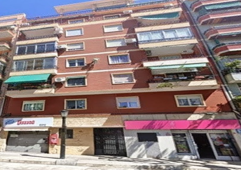 Descubre tu nuevo hogar en Valencia! Este espectacular piso reformado