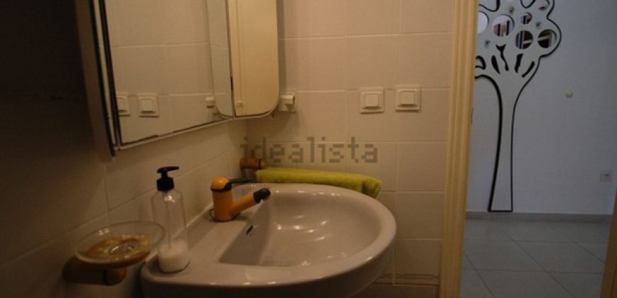 Espectacular apartamento en primera línea de playa, ubicado en la 1ª planta.