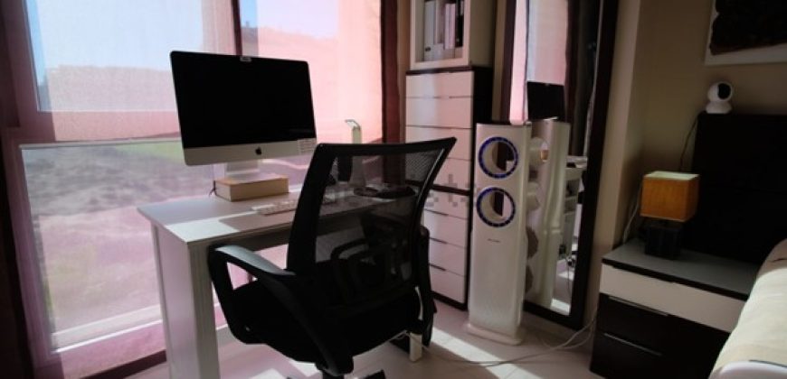 Espectacular apartamento en primera línea de playa, ubicado en la 1ª planta.