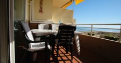 Espectacular apartamento en primera línea de playa, ubicado en la 1ª planta.