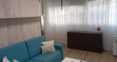 Este encantador estudio, completamente reformado y con materiales de primera calidad,