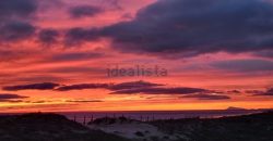Espectacular apartamento en primera línea de playa, ubicado en la 1ª planta.