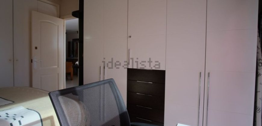 Espectacular apartamento en primera línea de playa, ubicado en la 1ª planta.