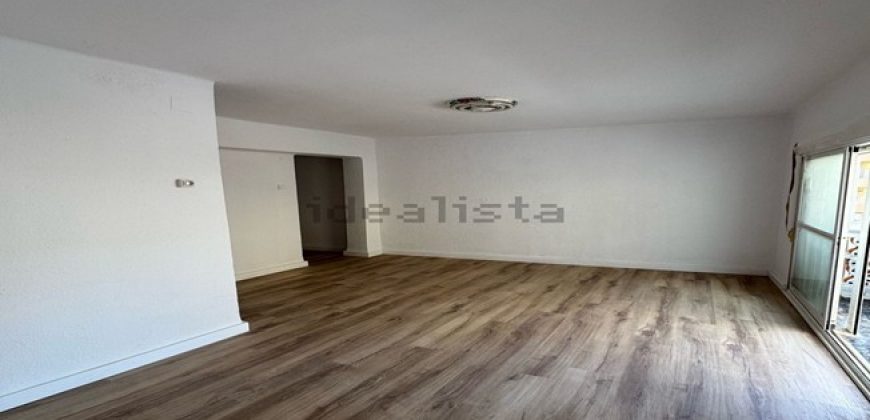 Espectacular apartamento en El Perelló, a tan solo unos pasos del mar