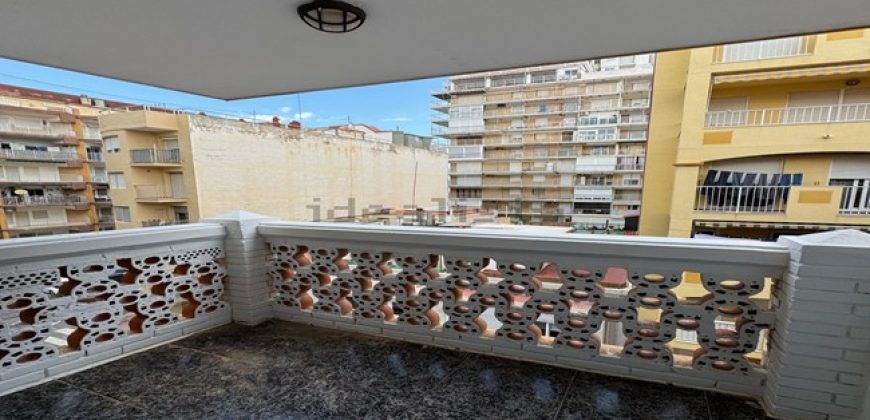 Espectacular apartamento en El Perelló, a tan solo unos pasos del mar