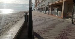 Maravilloso apartamento en primera línea de playa de El Perelló,