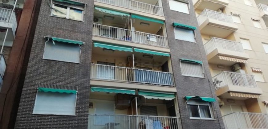 Maravilloso apartamento en primera línea de playa de El Perelló,