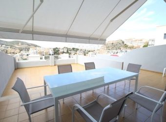 Impresionante adosado de lujo, ubicado en la codiciada zona del Faro de Cullera.