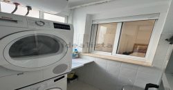 Fabuloso apartamento totalmente reformado se encuentra en la cuarta planta de un edificio con ascensor