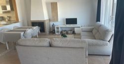 Impresionante adosado de lujo, ubicado en la codiciada zona del Faro de Cullera.