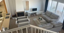 Impresionante adosado de lujo, ubicado en la codiciada zona del Faro de Cullera.