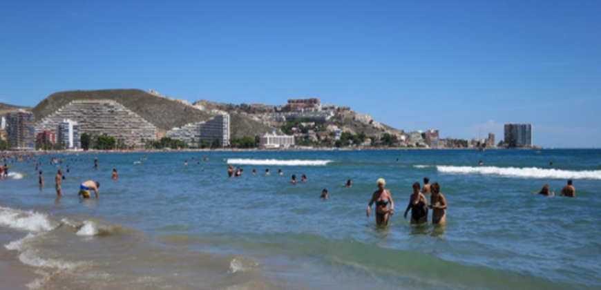 Fantástico apartamento en la codiciada zona de San Antonio, a menos de 100 metros de la playa en Cullera
