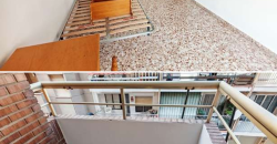 Amplio piso de aproximadamente 90 m², ubicado en la 3ª planta el edificio dispone de ascensor