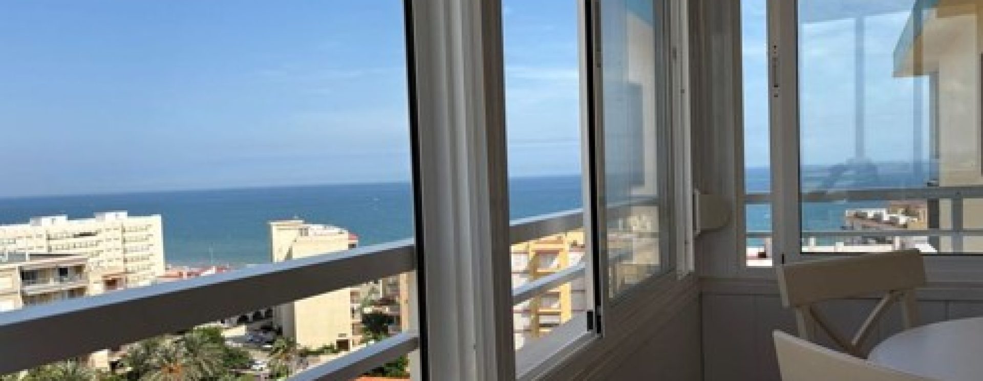 Maravilloso apartamento situado en el Mareny Blau.