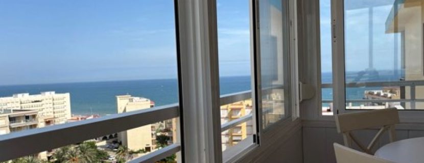 Maravilloso apartamento situado en el Mareny Blau.