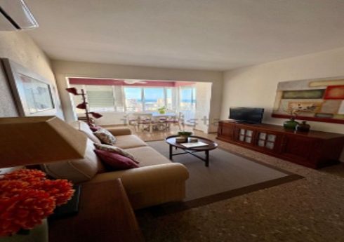 Encantador apartamento situado en El Perelló y ubicado en el 4ª planta,