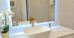 Maravilloso apartamento totalmente reformado, está ubicado en la 3ª planta,