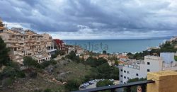 Magnifica casa de 250 m2 construidos sobre una parcela de 400 m2 en la prestigiosa Urbanización Cap Blanc en Cullera