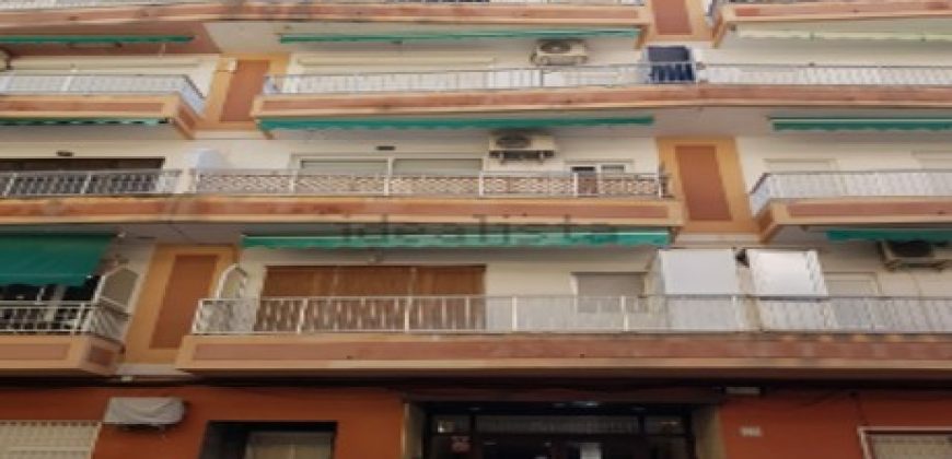 Encantador apartamento situado en El Perelló y ubicado en el 4ª planta,