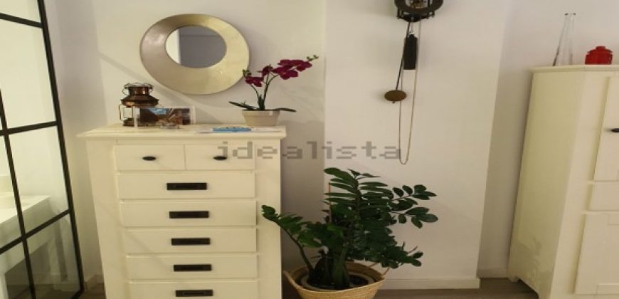 Fantástico apartamento totalmente reformado en San Antonio, con vistas laterales al mar y listo para entrar a vivir