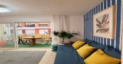 Maravilloso apartamento en la playa de Sant Antoni, situado en una 1ª planta, el edificio dispone de ascensor