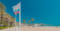 Maravilloso apartamento en la playa de Sant Antoni, situado en una 1ª planta, el edificio dispone de ascensor
