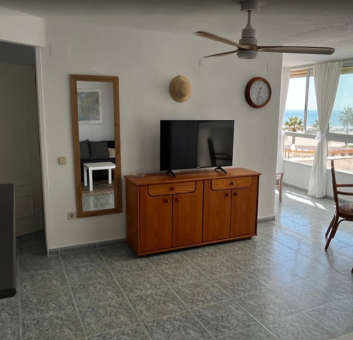 Espectacular apartamento ubicado en primera línea de playa en El Racó de Cullera