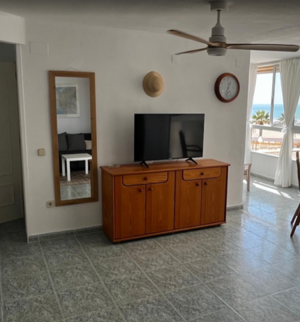 Espectacular apartamento ubicado en primera línea de playa en El Racó de Cullera